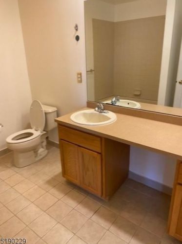 13 Gordon Cir, Parsippany NJ  07054-3413 exterior