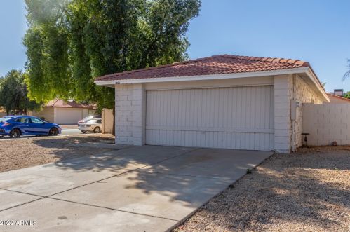 1964 Lexington Dr, Chandler, AZ 85224-7815