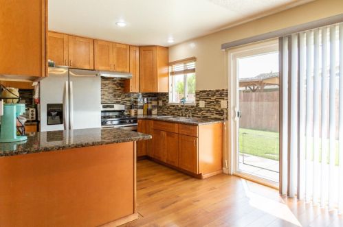 244 San Antonio Dr, Greenfield CA  93927-5421 exterior