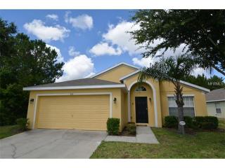 403 Sandy Ridge Dr, Davenport, FL 33896-3024