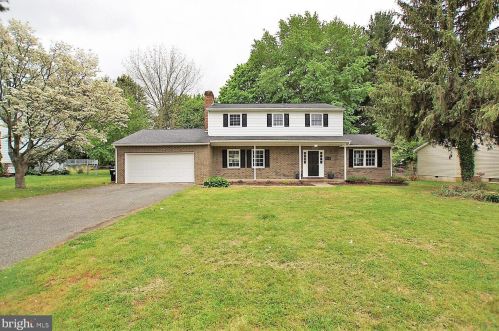 173 Greenview Dr, Dover, DE 19901-5745