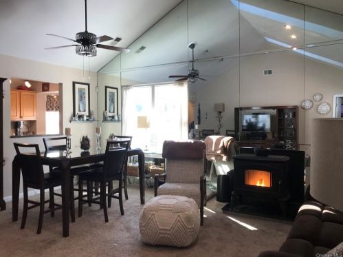 173 Hidden Ridge Dr, Monticello NY  12701-3086 exterior