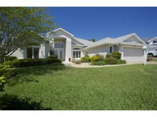 3211 Antigua Bay Ln, Tavares, FL 32778-9225
