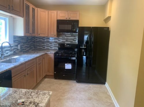 67 Pequannock Ave, Lincoln Park NJ  07035-1037 exterior