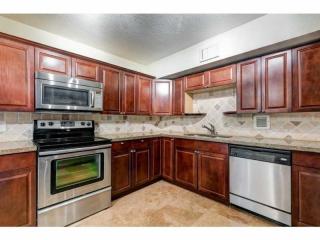 2802 46th Ave, Hollywood FL  33021-2927 exterior