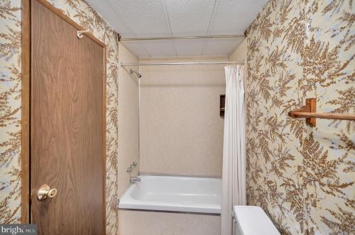 6705 Fisher Dr, Spotsylvania VA  22551-2613 exterior