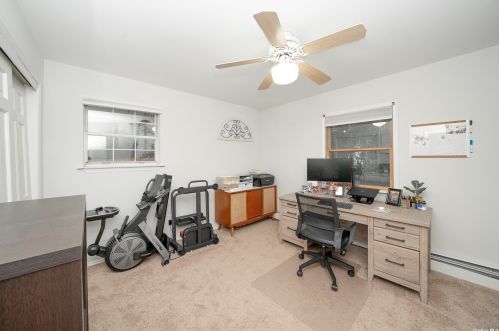 168 Connetquot Rd, Oakdale NY  11769-2118 exterior