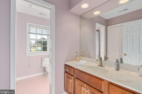 4312 Wyndemere Cir, Schnecksville PA  18078-3529 exterior