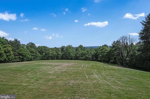 1130 Schuylkill Mountain Rd, Schuylkill Haven PA  17972-9139 exterior