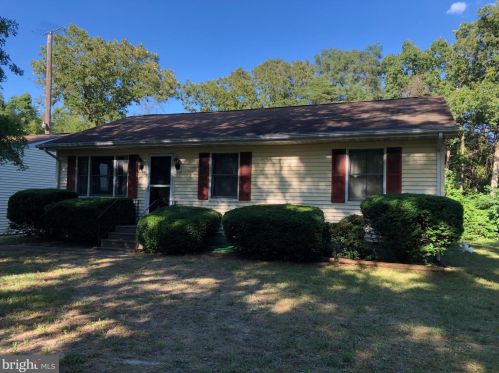 30733 River Rd, Laurel, DE 19956-3226