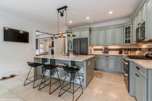 93 Birch St, Rye Brook NY  10573-3103 exterior