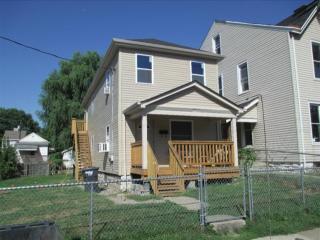 2019 Garrard St, Covington, KY 41014-1535