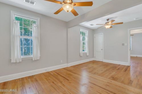 2704 Oaklawn St, Beaufort SC  29902-4335 exterior