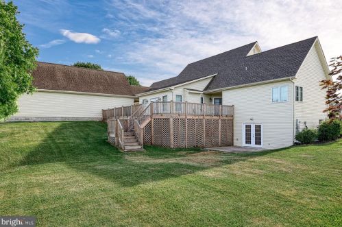 201 Mdw Ln, Navy Sup Dpt PA 17055-9531 exterior