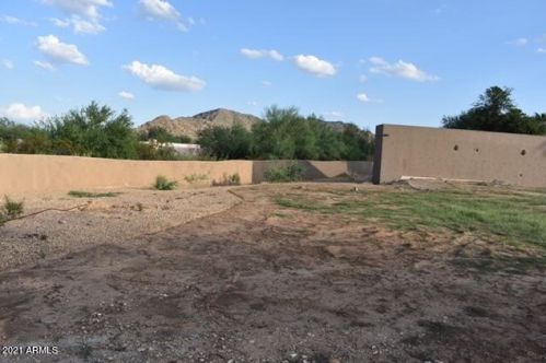 4844 Tomahawk Trl, Scottsdale AZ  85253-2000 exterior