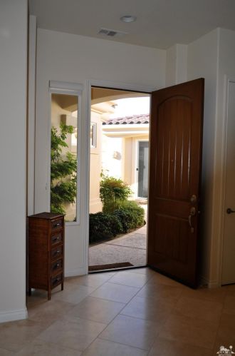 54030 Riviera, La Quinta CA  92253-4761 exterior