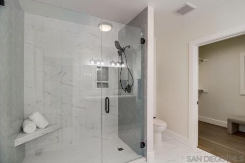 3124 Dumas St, San Diego CA 92106-1318 exterior