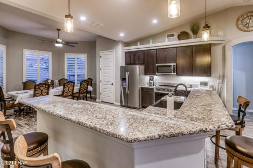 3671 Yazoo Dr, Lake Havasu City AZ  86404-2311 exterior