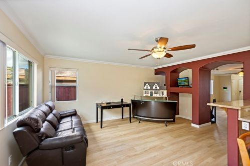 29205 Sunswept Dr, Lake Elsinore CA  92530-7247 exterior