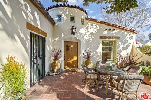 10431 Whipple St, North Hollywood, CA 91602-2808