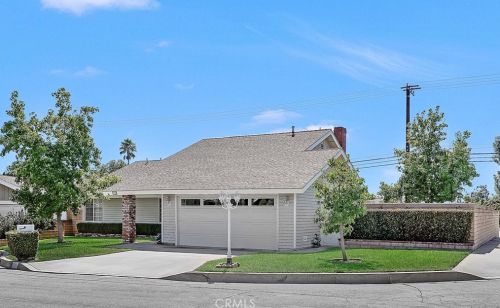 774 La Mirada Ln, Orange, CA 92869-5441