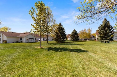 9251 Windsor Ter, Minneapolis, MN 55443-3824