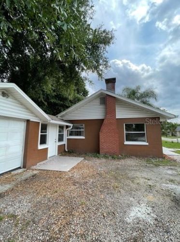 1215 Bay St, Kissimmee, FL 34744-4203