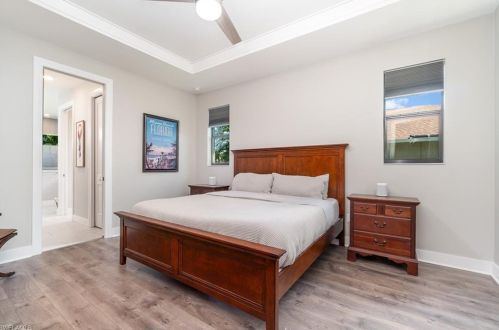 2402 50 St, Cape Coral FL  33914-6792 exterior