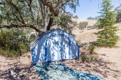 581 Tehuacan Rd, Ukiah CA  95482-4197 exterior