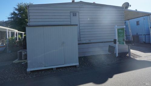 39 Shadyleaf Ct, Santa Rosa, CA 95409-2740