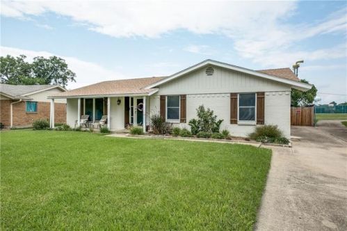 632 Cambridge Dr, Richardson, TX 75080-3372