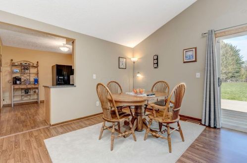 138 Cavalcade Ln, Pataskala OH  43062-9544 exterior