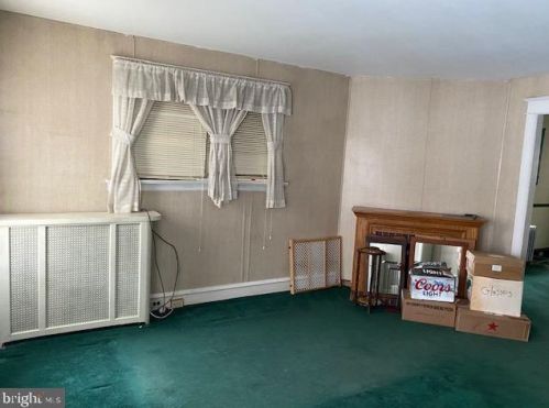 505 Broad St, Souderton, PA 18964-1217