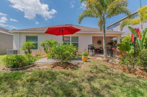 2107 Colville Chase Dr, Ruskin FL  33570-6306 exterior