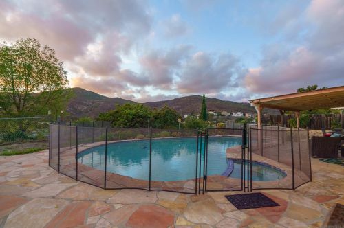 8530 Harwell Dr, San Diego CA  92119-1917 exterior