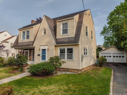 50 Granada Ter, United States Coast Guard Ac, CT 06320-4427