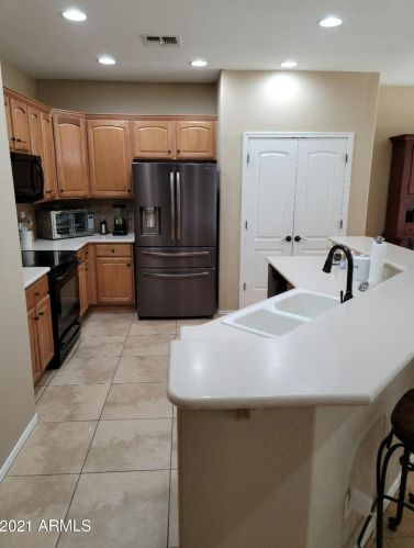 13748 Junipero Dr, Sun City AZ  85375-2337 exterior