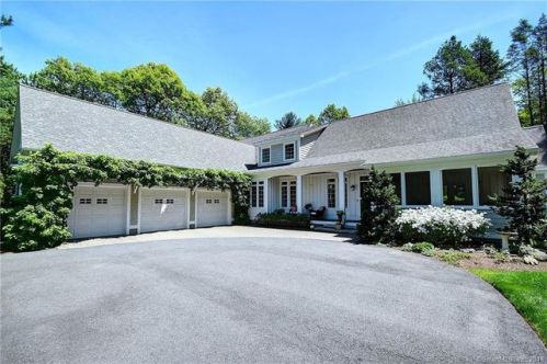 203 Pinehurst Rd, Bristol, CT 06010-2963