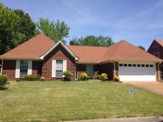 7444 Kingsland Dr, Memphis TN  38125-2765 exterior