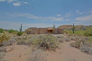 3142 90th St, Mesa, AZ 85207-9117