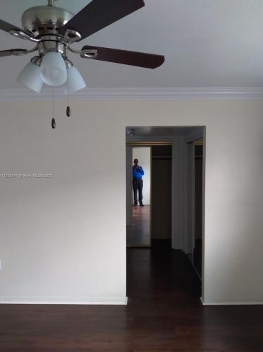 6861 28th St, Hollywood FL  33023-3707 exterior