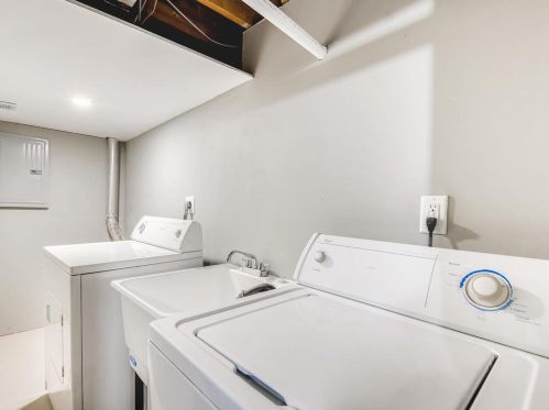 1648 Idaho Ave, Saint Paul MN  55106-1318 exterior