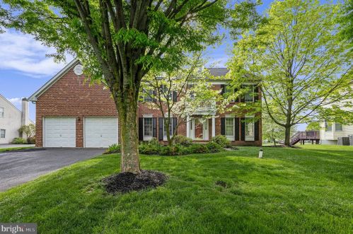 225 Hazeltine Cir, Blue Bell, PA 19422-3261