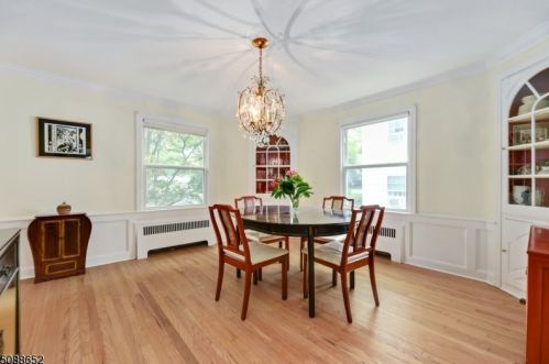10 Kenneth Rd, Montclair NJ  07043-2542 exterior