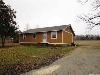 740 Smith Rd, Luray, TN 38352-1797