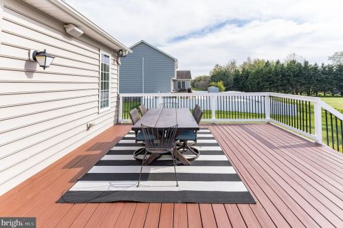 377 Waterfowl Dr, Magnolia DE  19962-2504 exterior