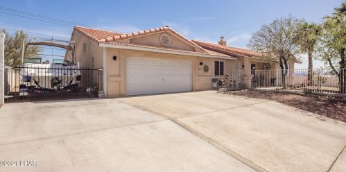 18 Torrito Ln, Lake Havasu City, AZ 86403-5944