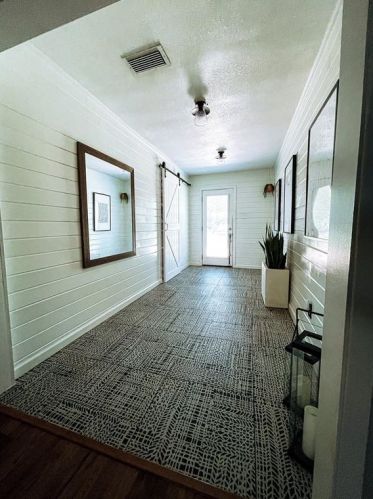 7205 Nosilla St, Fort Worth, TX 76112-7232
