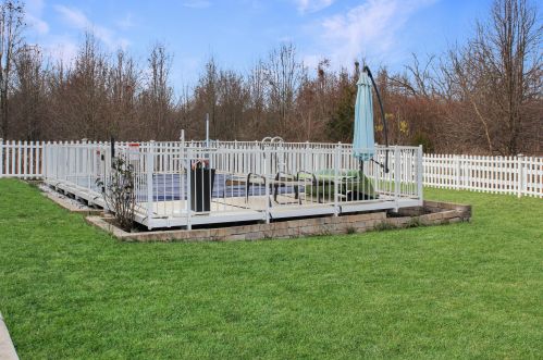 4500 Orangeberry Dr, Darbydale OH  43123-7924 exterior