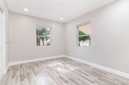 710 55th St, West Palm Beach FL  33407-2612 exterior